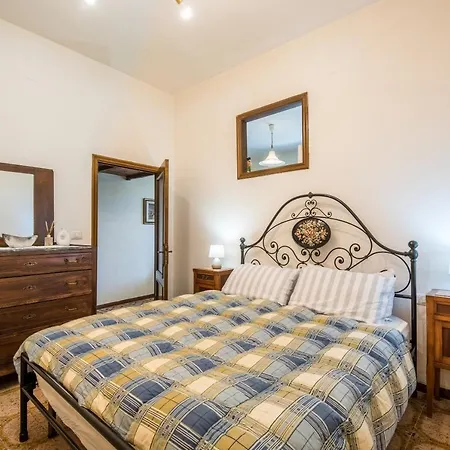 La Casina Di Radi 펜션 *